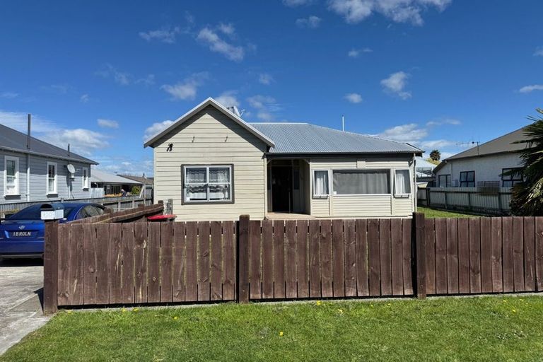 Photo of property in 710 Avenue Road West, Saint Leonards, Hastings, 4120