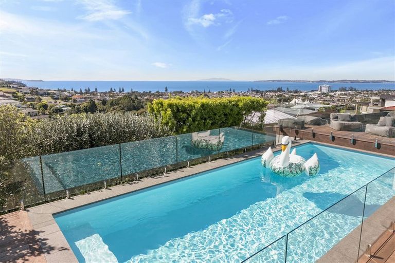 Photo of property in 49 Maire Road, Orewa, 0931