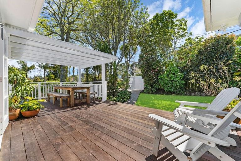 Photo of property in 60 Mcentee Road, Waitakere, Auckland, 0816