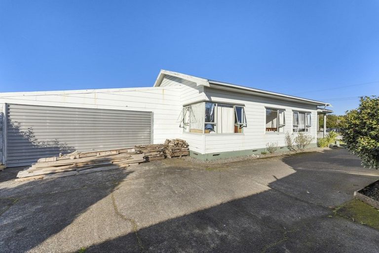 Photo of property in 12 Cordelia Street, Stratford, 4332