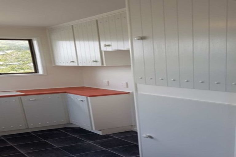 Photo of property in 2 Lina Place, Waiuku, 2123