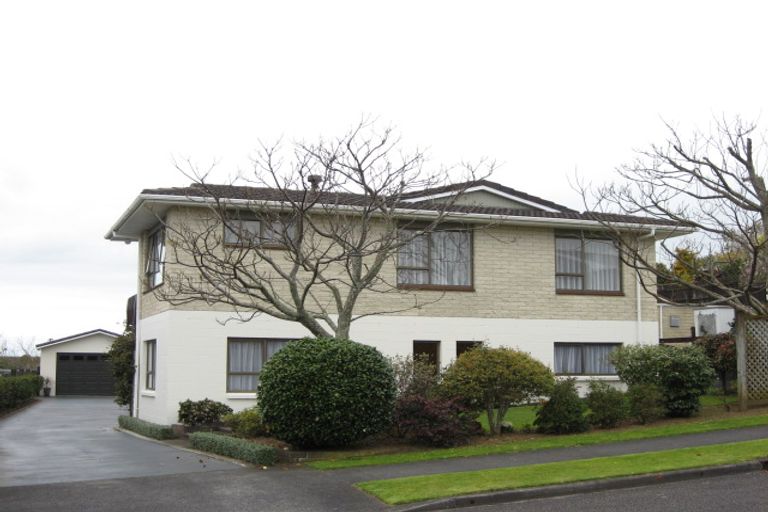 Photo of property in 7 Kellyville Heights, Merrilands, New Plymouth, 4312
