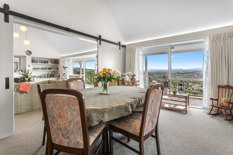 Photo of property in 75 Whaka Terrace, Huntsbury, Christchurch, 8022