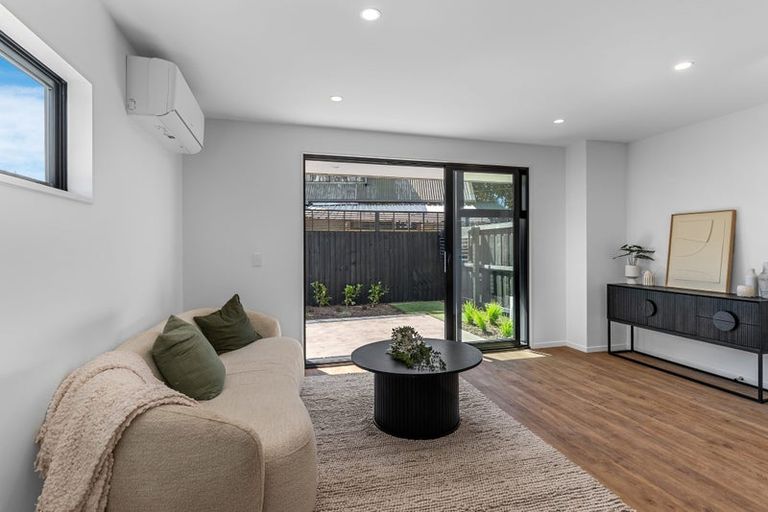 Photo of property in 2/15 Feilding Street, Addington, Christchurch, 8024