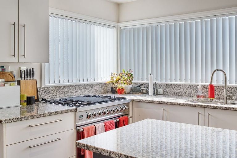 Photo of property in 103 Grahams Road, Burnside, Christchurch, 8053