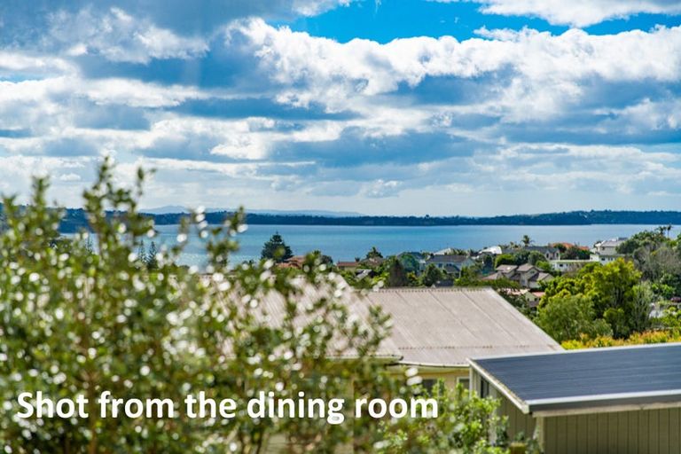 Photo of property in 10 Toroa Street, Torbay, Auckland, 0630