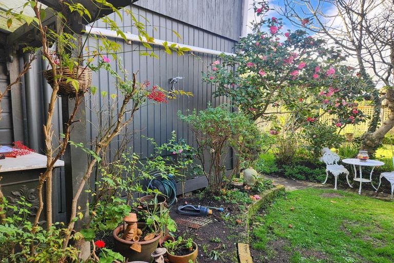 Photo of property in 1 Hannah Road, Hannahs Bay, Rotorua, 3010