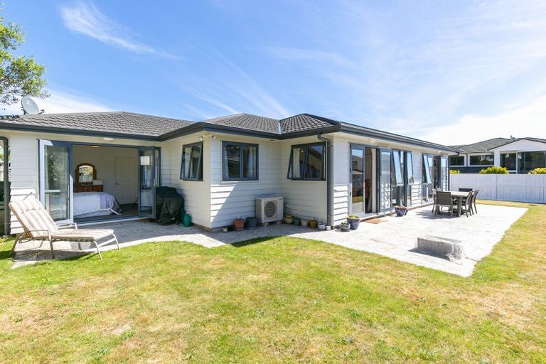 Photo of property in 9 Ashwood Street, Woodridge, Wellington, 6037