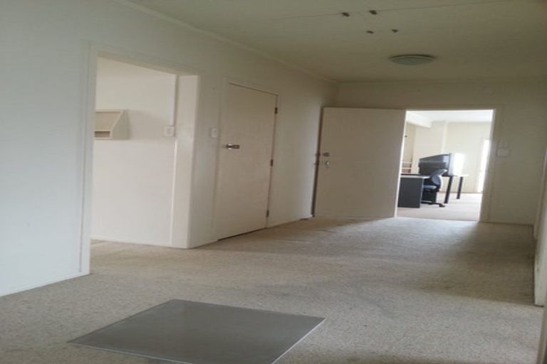 Photo of property in 70 Sunnybrae Road, Hillcrest, Auckland, 0627