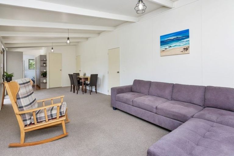 Photo of property in 9 Boeing Road, Onerahi, Whangarei, 0110