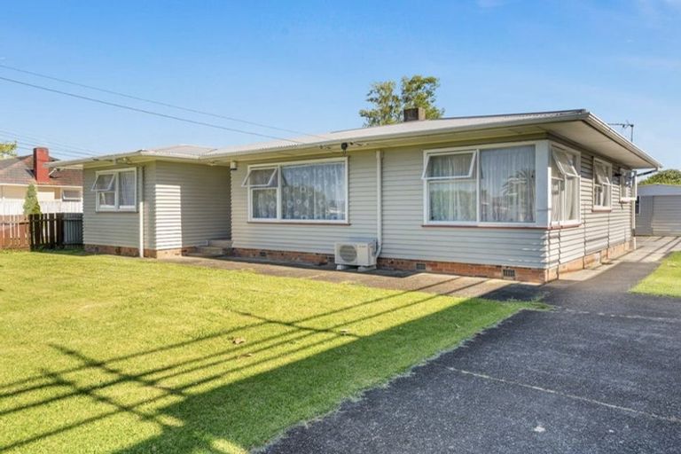 Photo of property in 148 Hall Avenue, Favona, Auckland, 2024