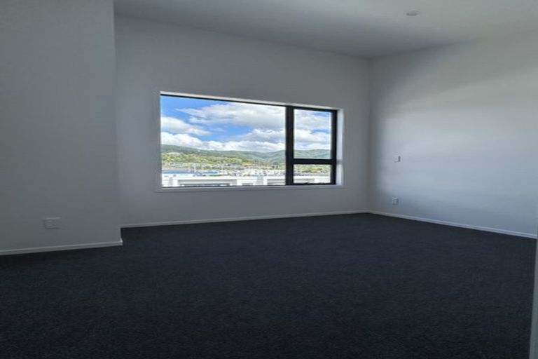 Photo of property in 8 Kamahi Place, Paraparaumu, 5032