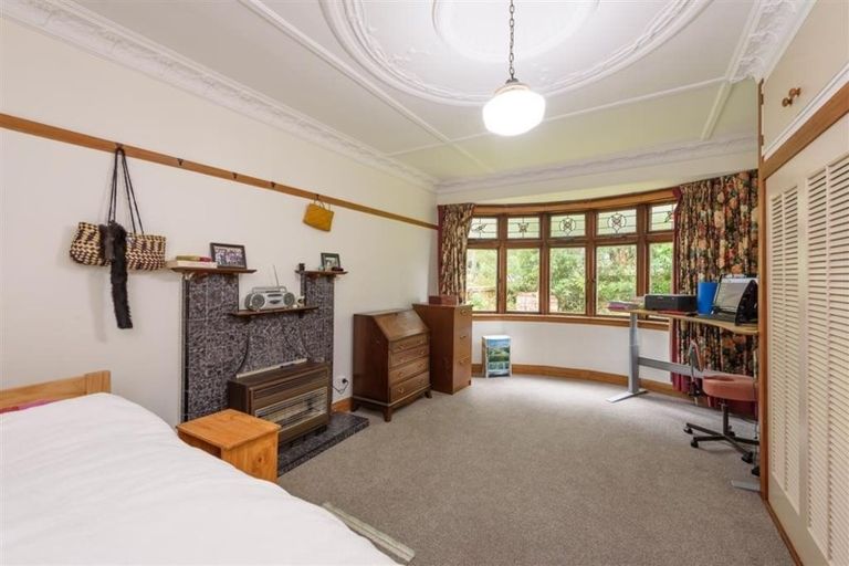 Photo of property in 81 Beauchamp Street, Karori, Wellington, 6012