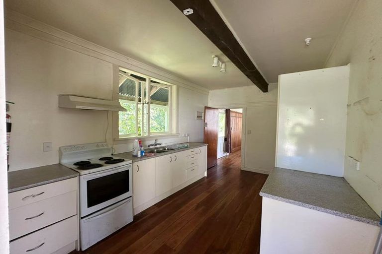 Photo of property in 112 Postman Road, Dairy Flat, Albany, 0794