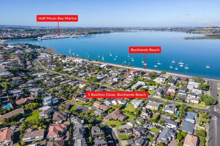 Photo of property in 5 Basilton Close, Bucklands Beach, Auckland, 2012