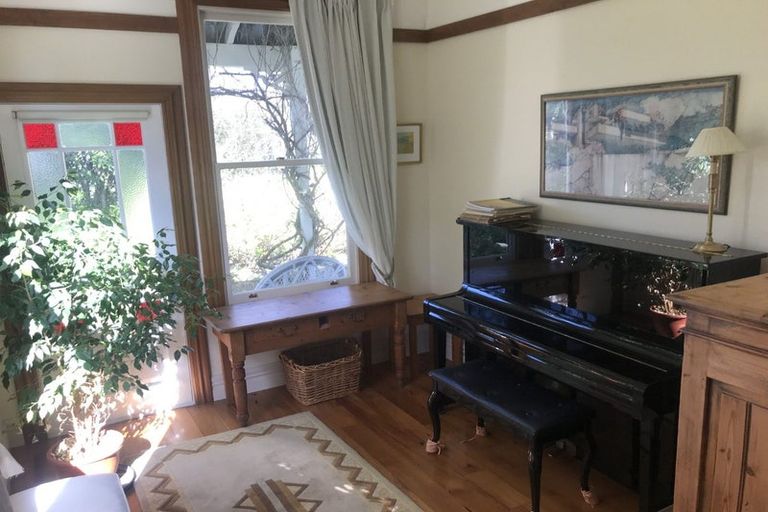 Photo of property in 97 Kuratawhiti Street, Greytown, 5794