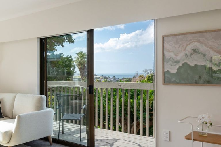 Photo of property in 1/193 East Coast Road, Castor Bay, Auckland, 0620