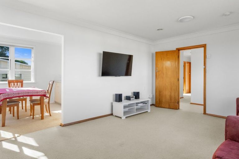 Photo of property in 27 Bledisloe Street, Levin, 5510