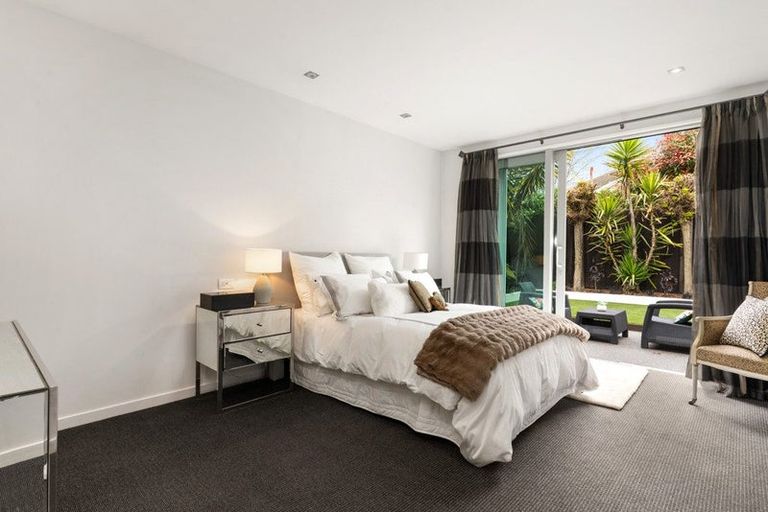 Photo of property in 19a Devonport Lane, St Albans, Christchurch, 8014