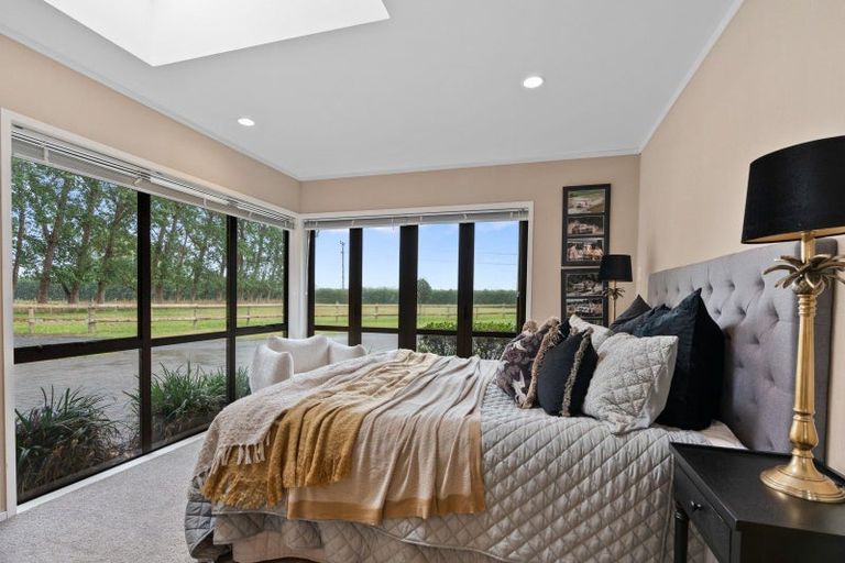 Photo of property in 419 Clevedon-takanini Road, Clevedon, 2582