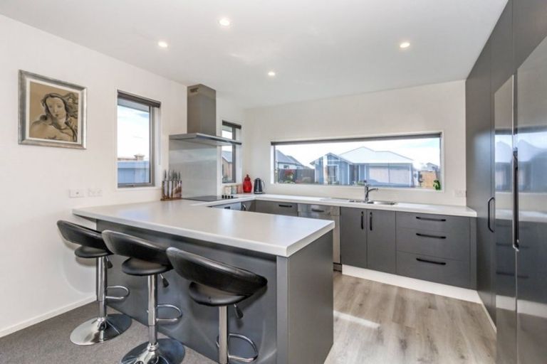 Photo of property in 10 Longcot Drive, Rolleston, 7615