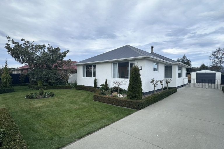 Photo of property in 38 Evesham Crescent, Spreydon, Christchurch, 8024