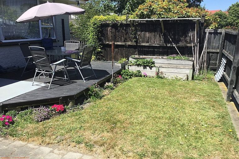 Photo of property in 1/67 Derby Street, St Albans, Christchurch, 8014