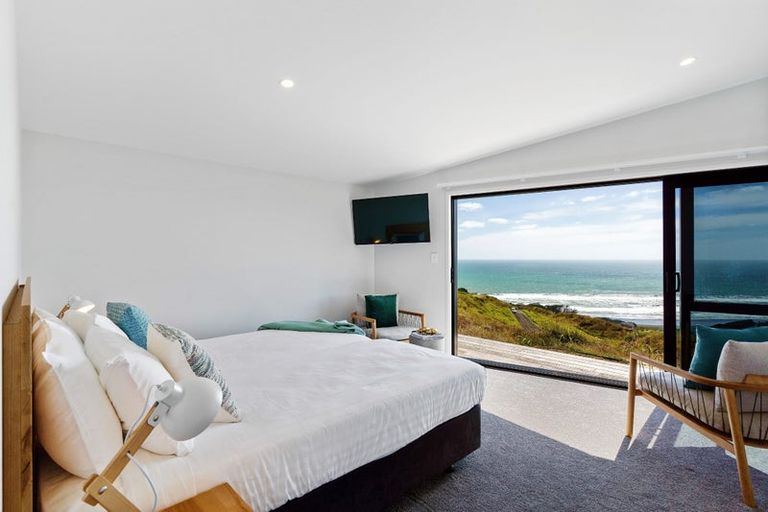 Photo of property in 685a Karioitahi Road, Lake Puketi, Waiuku, 2683