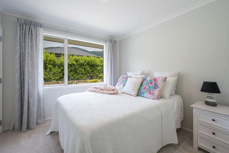 Photo of property in 16b Huntaway Close, Stoke, Nelson, 7011