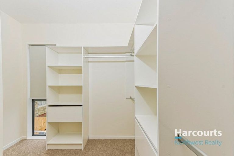 Photo of property in 31b Statesman Street, Henderson, Auckland, 0612