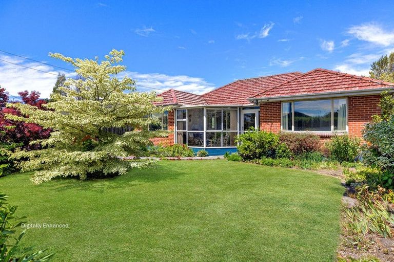 Photo of property in 87 Aorangi Road, Bryndwr, Christchurch, 8053