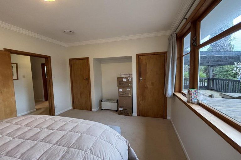 Photo of property in 1 Durie Vale Road, Durie Hill, Whanganui, 4500