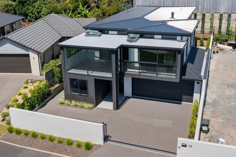 Photo of property in 10 Winspear Place, Omokoroa, 3114