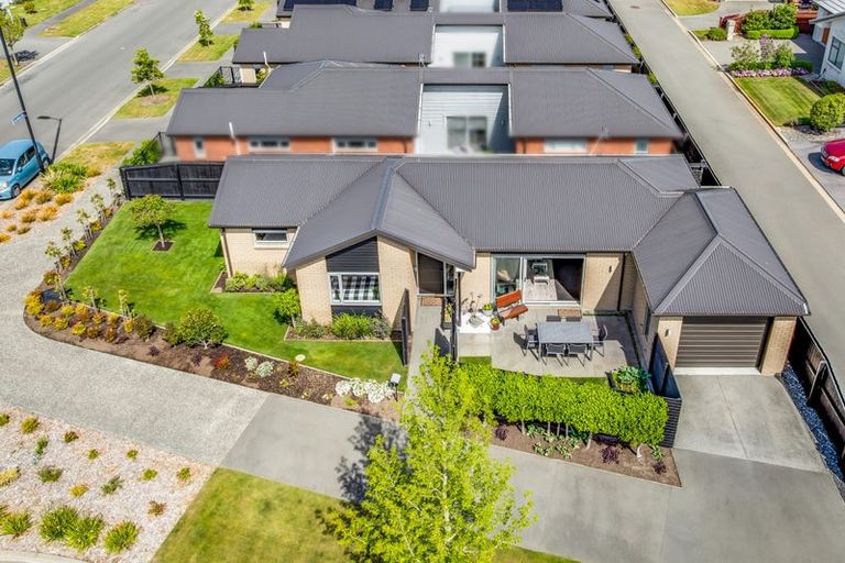 Photo of property in 9 Te Whenu Crescent, Marshland, Christchurch, 8083