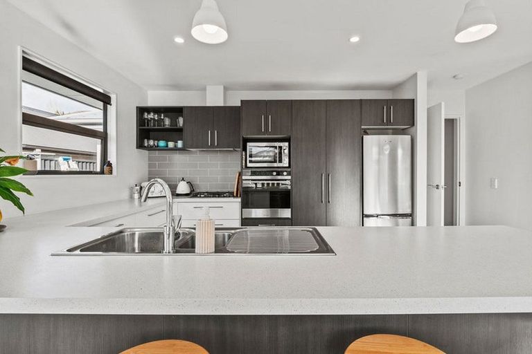 Photo of property in 63 Risinghurst Terrace, Lower Shotover, Queenstown, 9304