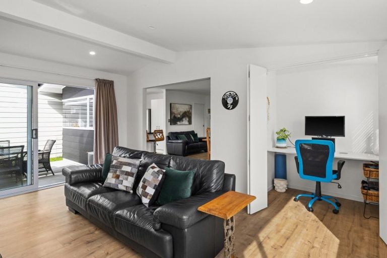Photo of property in 13a Anzac Avenue, Onekawa, Napier, 4110