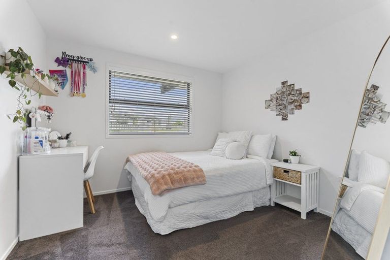 Photo of property in 52 Dillon Drive, Bell Block, New Plymouth, 4312