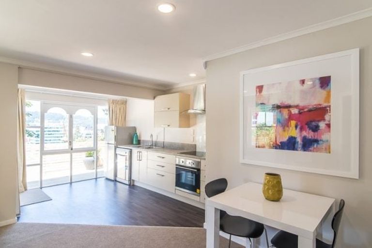Photo of property in 219u1 The Terrace, Wellington Central, Wellington, 6011