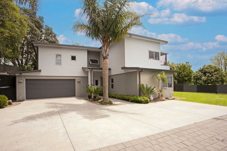 Photo of property in 1r Oceana Drive, Welcome Bay, Tauranga, 3175
