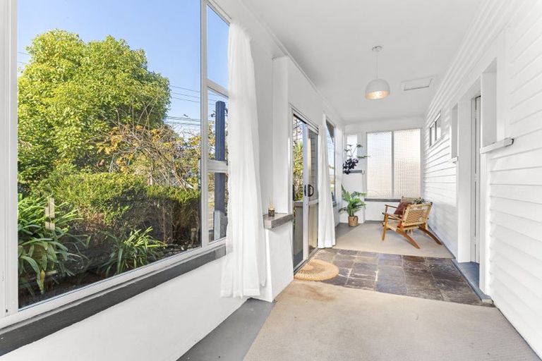 Photo of property in 108 Carrington Street, Lower Vogeltown, New Plymouth, 4310