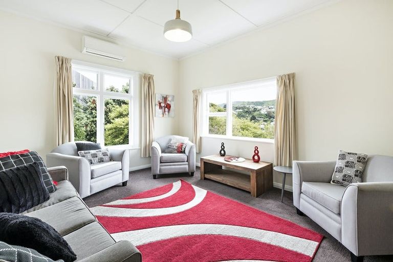 Photo of property in 90 Washington Avenue, Brooklyn, Wellington, 6021