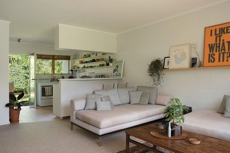 Photo of property in 22a/7 Church Street, Northcote Point, Auckland, 0627