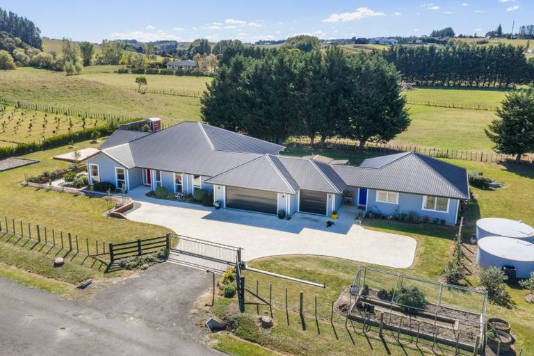 Photo of property in 192a Awahuri Feilding Road, Feilding, 4775