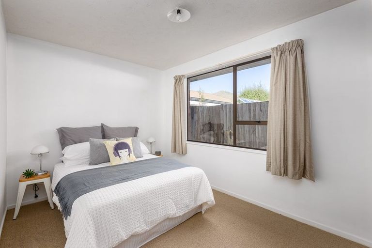 Photo of property in 26 Mauger Drive, Heathcote Valley, Christchurch, 8022