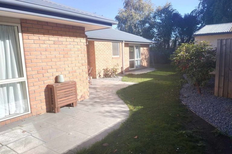 Photo of property in 7 Pear Tree Lane, Rangiora, 7400