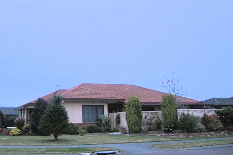 Photo of property in 28 Balmoral Street, Taradale, Napier, 4112