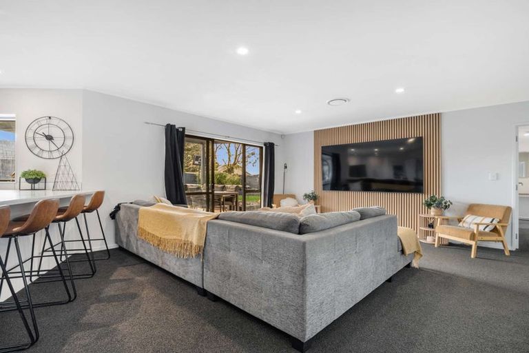 Photo of property in 49 Blomfield Street, Pukehangi, Rotorua, 3015