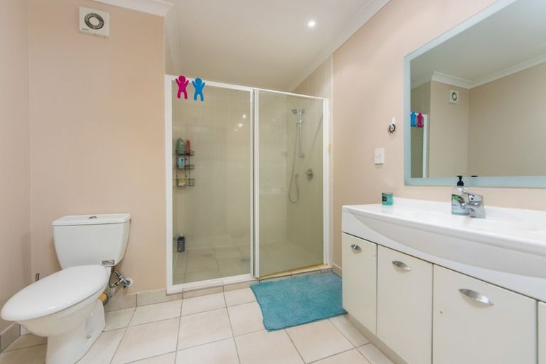 Photo of property in 24/8 Monte Cassino Place, Birkdale, Auckland, 0626