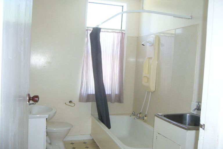 Photo of property in 20f3 Rotoiti Street, Johnsonville, Wellington, 6037
