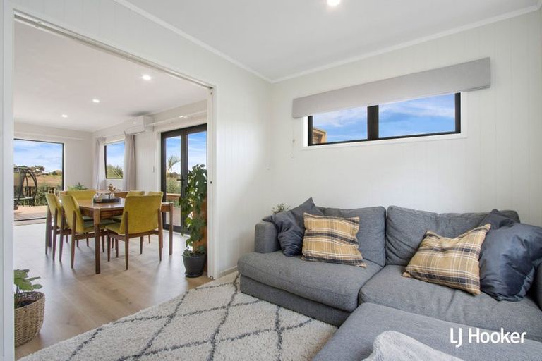 Photo of property in 68 The Crescent, Waihi Beach, 3611